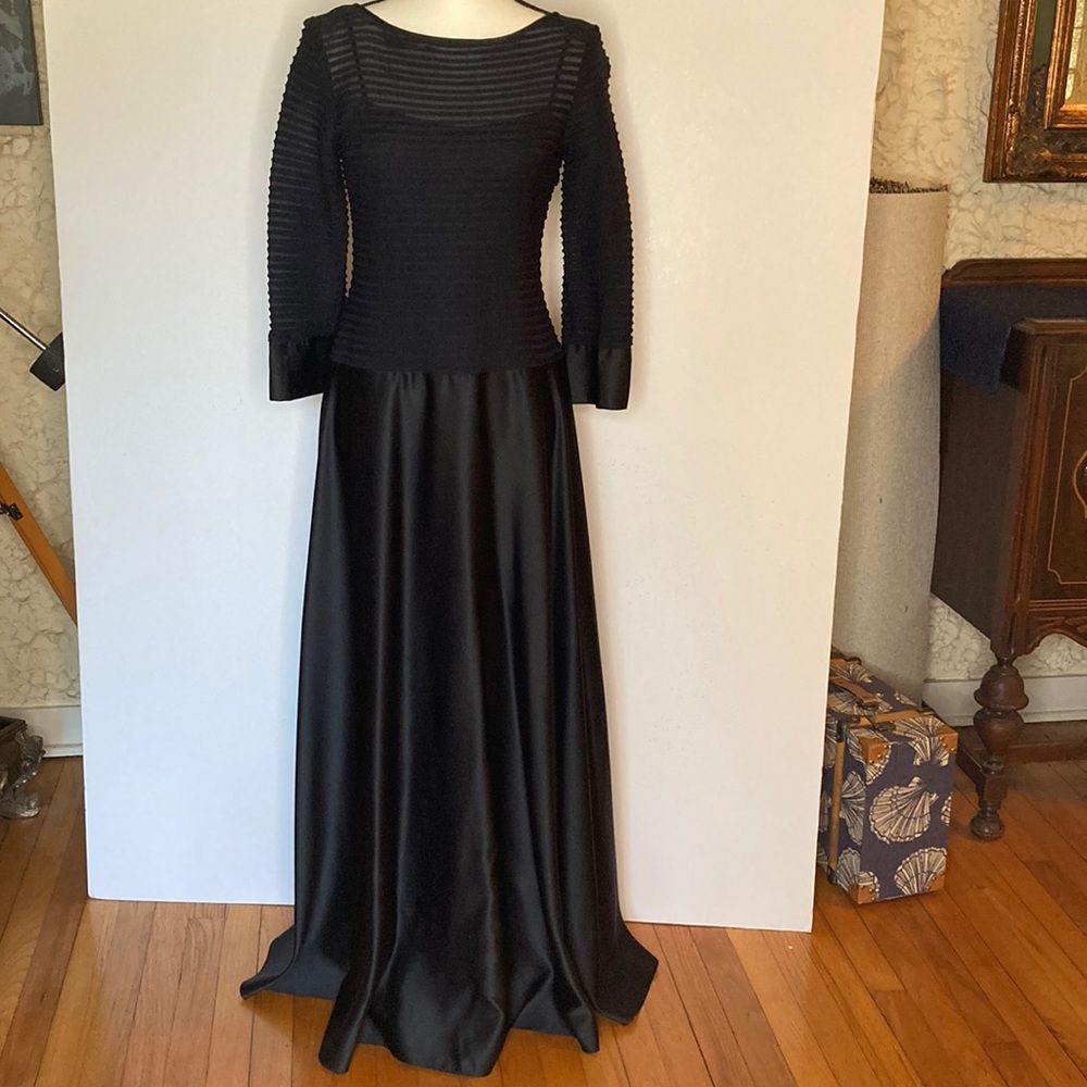 JS Collection Dress Gown Black Ribbed Sheer Top Satin Skirt Gown Dress